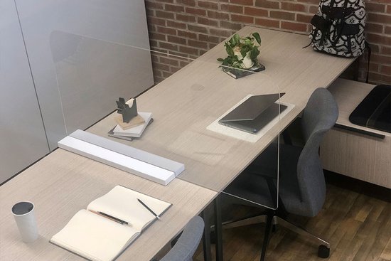 Freestanding above-surface mount acrylic screen with laminate or veneer base