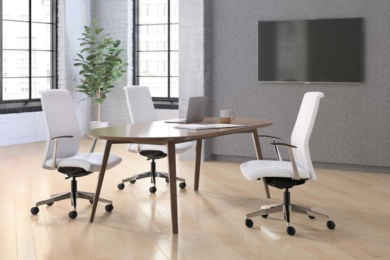 Proxy swivel with Bourne table